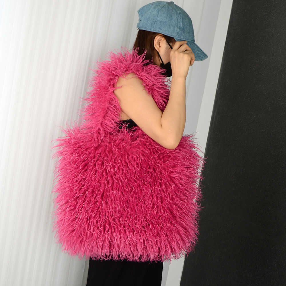 Faux Fur Beach Wool Velvet Bag Faux Shoulder Large Capacity Tote Bag for Women Light Luxury