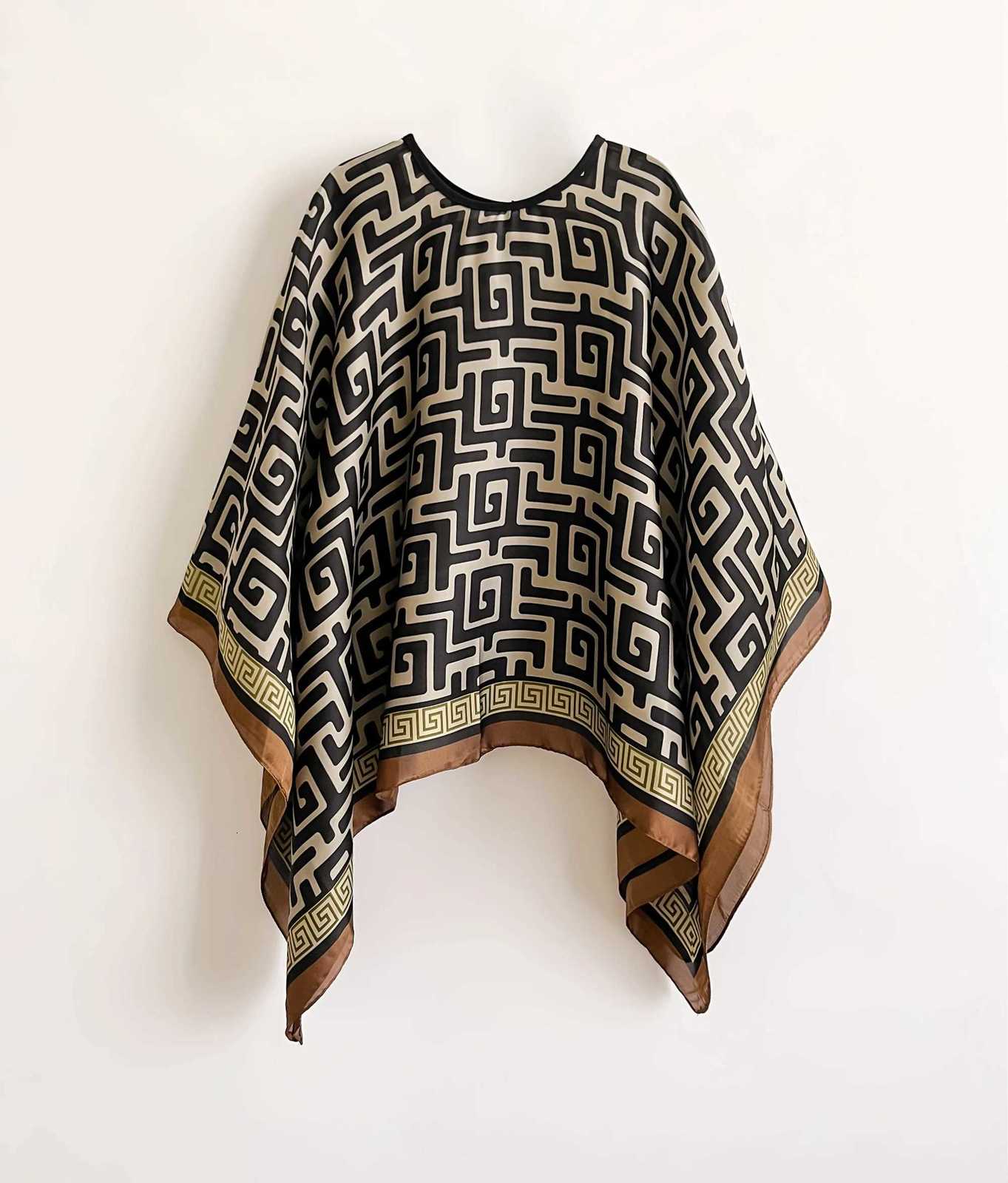 2025 New 110x110cm Luxury Brand Designer Plover Scarf Print Large Handkerchi Hijab Shawl Wen Band FoaW251021