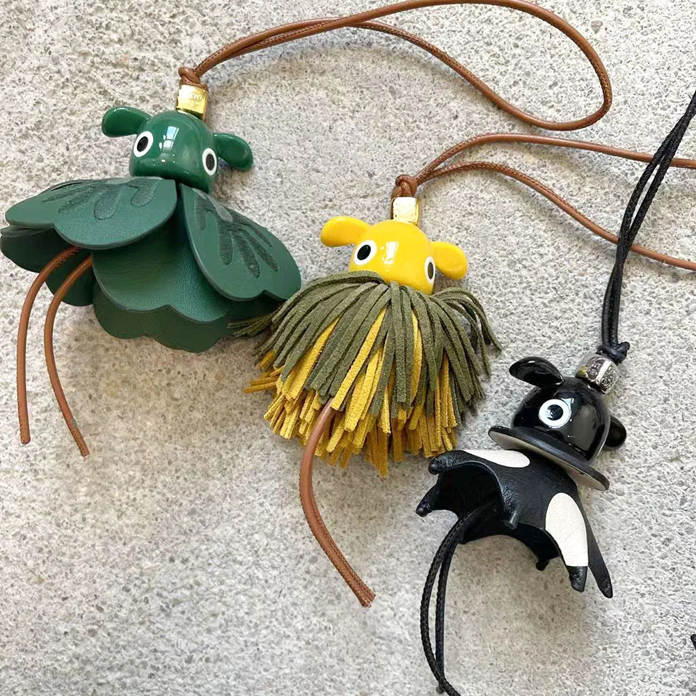 Genuine Leather Whimsical Creature Keychain Bag Charm for Luggage Purse Car Decor Cute Accessory 251017
