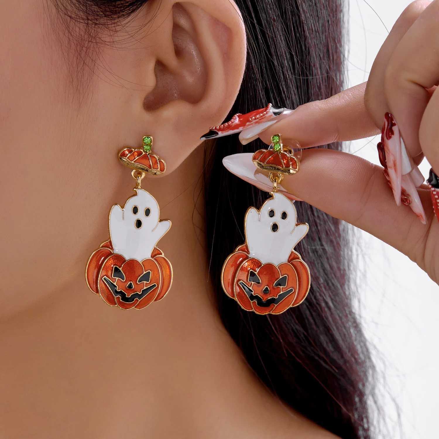 Exaggerated Halloween Pumpkin Dangle Earrings for Women Exquisite Pumpkin Skull Spider Tassel Earring Party Jewelry Gifts J251021