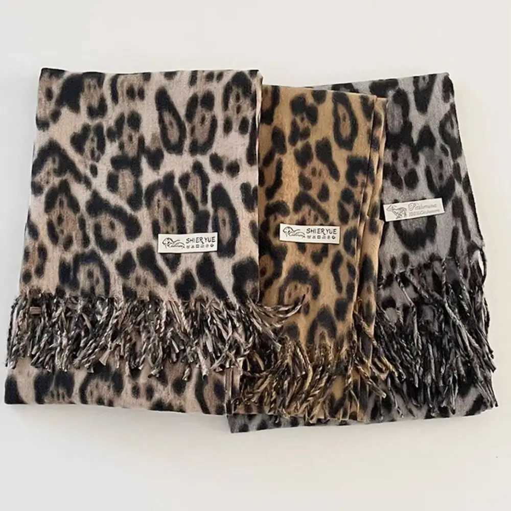 Fashion Leopard Tassels Shawl Imitation Cashmere Thickened Foulard Pashmina Hijabs Windproof Winter Warm Scarf Neck Warmer W251021