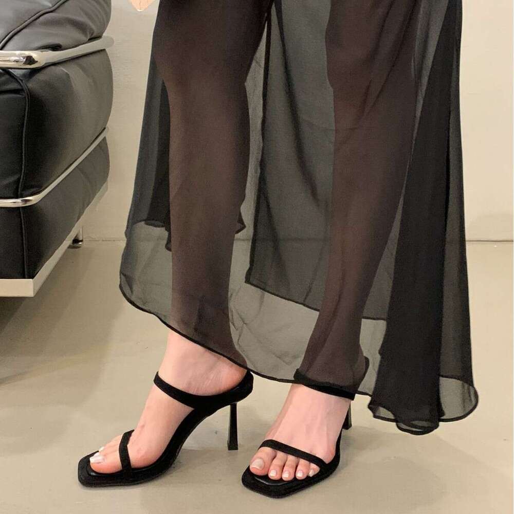 2025 Summer New High Sandals for Women Black Square Open Toe One Strap Thin Heel Designer Shoe Slippers Single Shoes