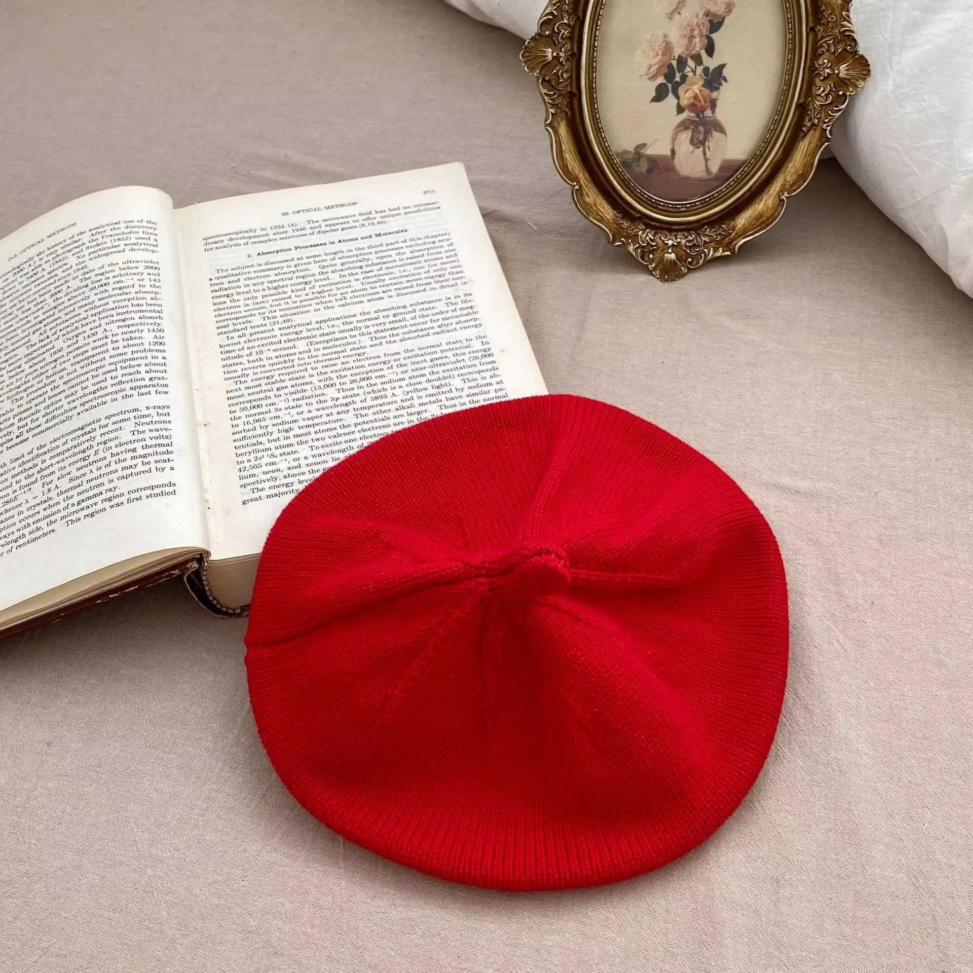 Fashion Baby Knitted Beret Hat Solid Color Childrens Warm Hats Autumn Winter Painter Cap For Girls Kids Bonnet Accessories J251021