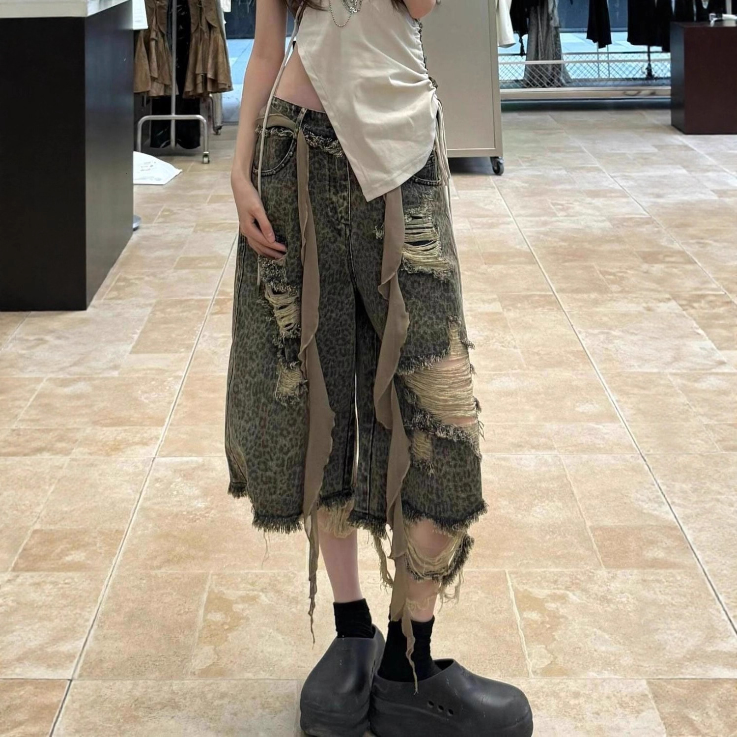 2025 American street style plus size washed retro worn-out leopard print design luxury women's loose fit wide leg designer new autumn and winter 