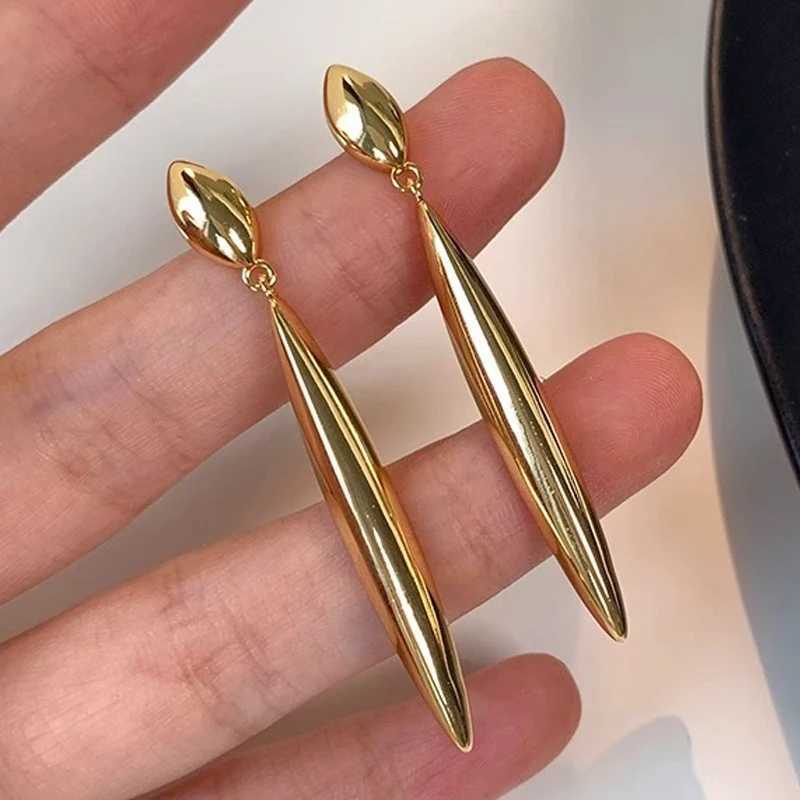 Trendy Long Water Droplets Dangle Earrings for Women Golden Color Metal Oval Drop Earrings Vintage Simple Geometry Jewelry Gift J251021