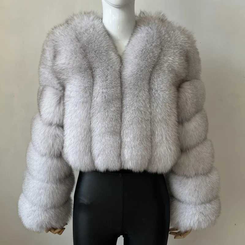 2023 New Short Style Real Fox Fur Coat Winter Woman Natural Warm Fashion Luxury1 Y251105