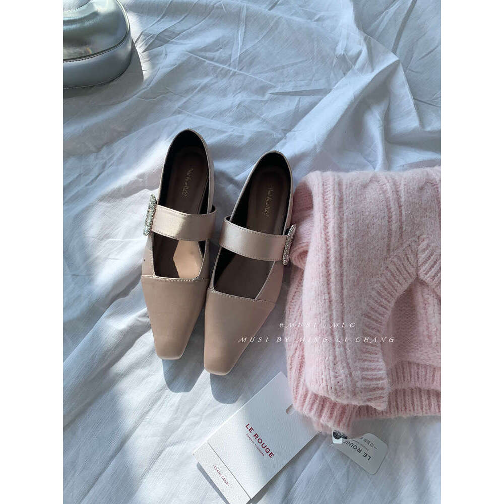 2025 New French Style Women's Flats - Elegant Off-White Mary Jane Shoes with Pointed Toe Two-Way Soft Leather & Timeless Design