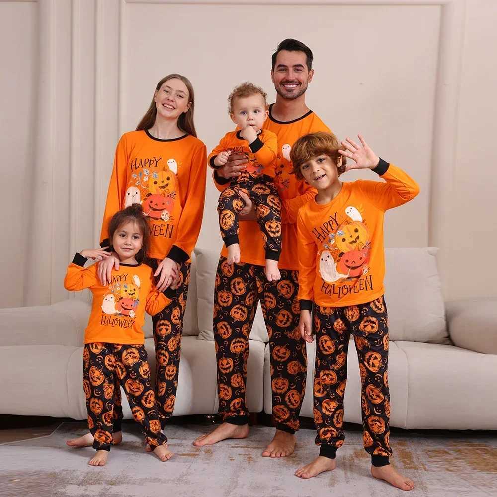Family Matching Halloween Family Look Pajamas Mom Daughter Dad Son Pumpkin Skull 2 Pieces Suit Cute Soft Pyjamas Set L251021QM8J