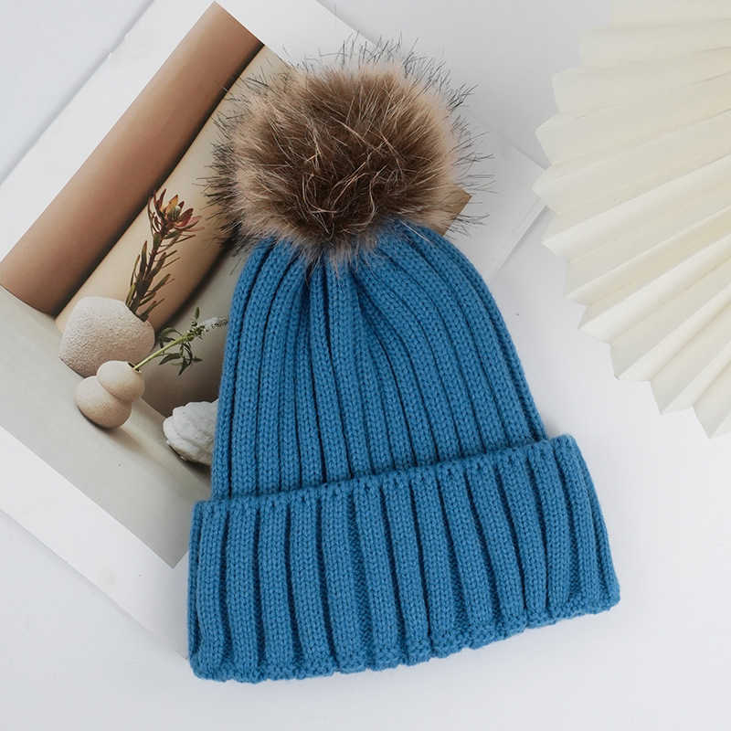 Solid Color Striped Gray Ball Knitted Hat Winter New Fashion Versatile Wool Hat Warm Double Layer Fleece Thickened Cold Hat H251020