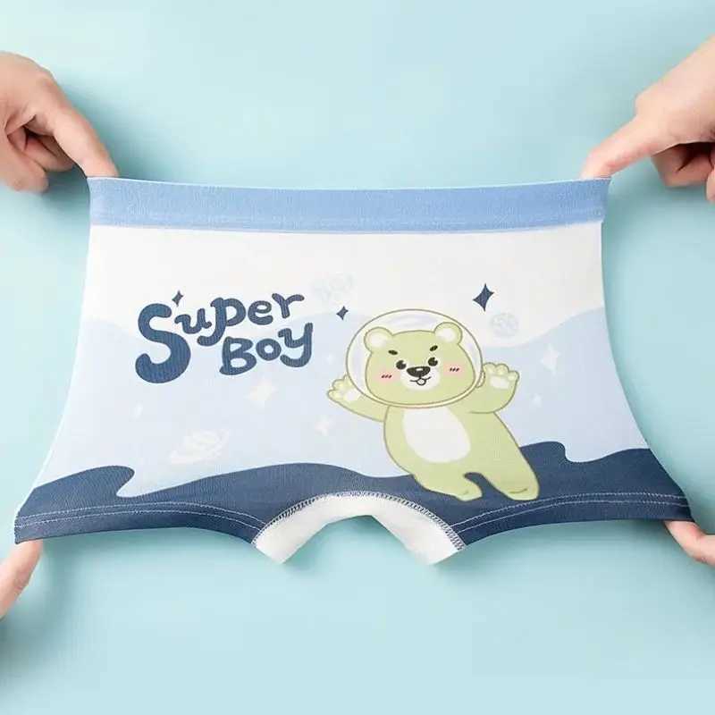 4Piece Highquality Cotton Boys Boxers Briefs Comfortable Fit Children Underwear For 311T Elastic Breathable Kids Boxer Shorts J251021