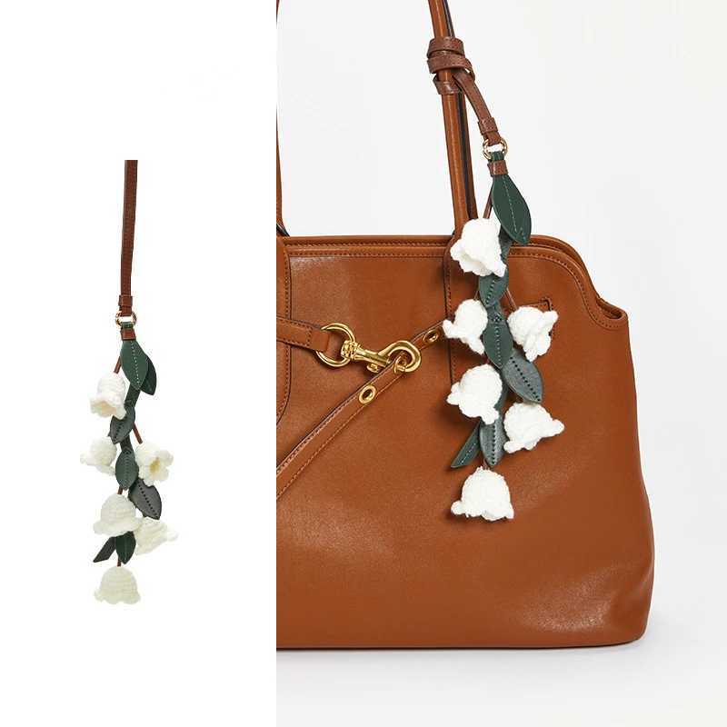 Brand Handwoven Lily Of The Valley Flower String Bag Pendant Backpack Lanyard Bag Accessories Cherry Blossom Bag Pendant Flower J251121