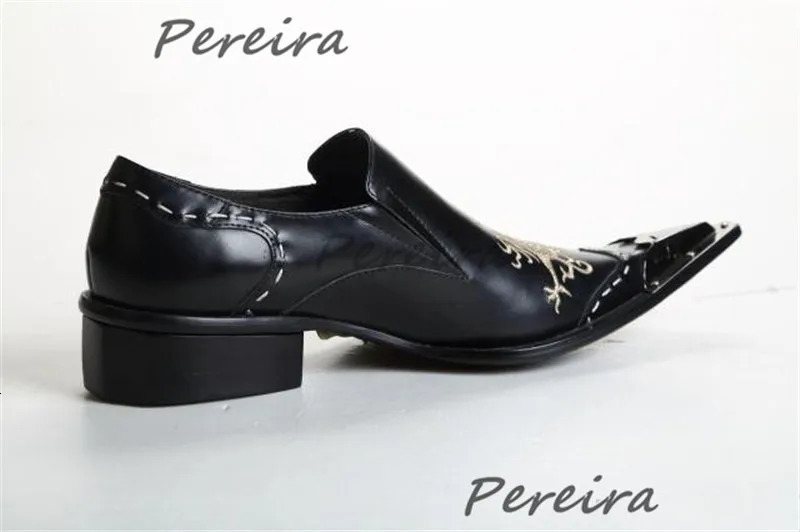 Red Embroidery Men Dress Shoes Metal Pointed Toe Slip On Loafers Chinese Style Med Heel Party Wedding Business Casual 251011