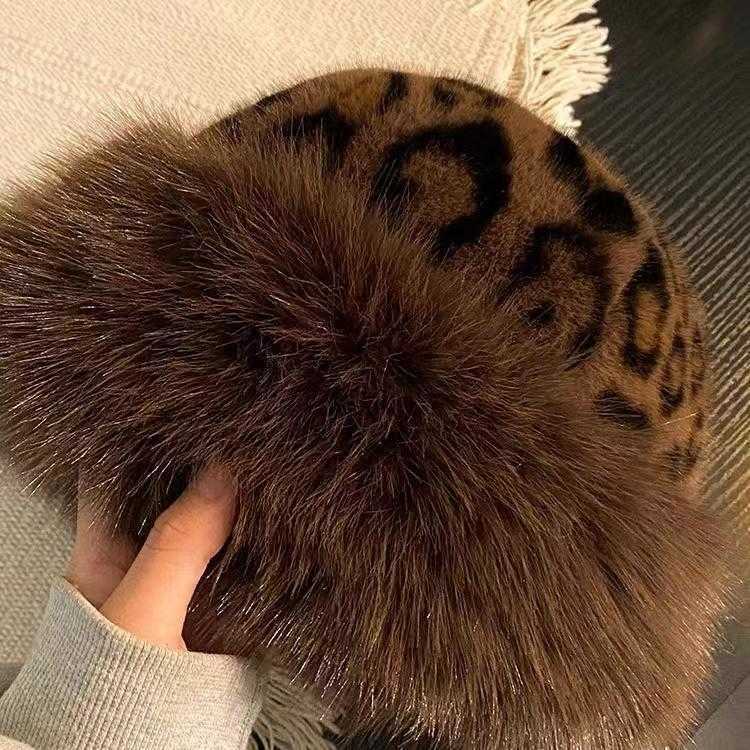 2024 Leopard Print Plush Fisherman Hat Hat for Women Autumn Winter Thickened Warm Ear Protection Imitation Mink Fur H251020