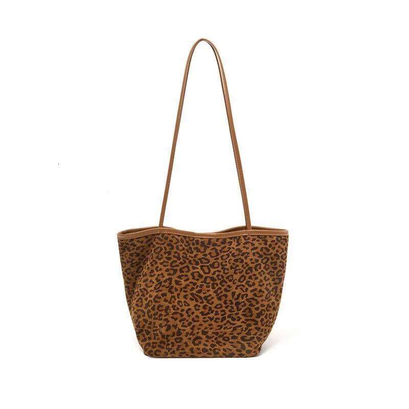 Leopard Print Deer Skin Shoulder Bag 2025 Niche Women's Fashion Retro Style High-End Commuting Armpit Tote Handbag
