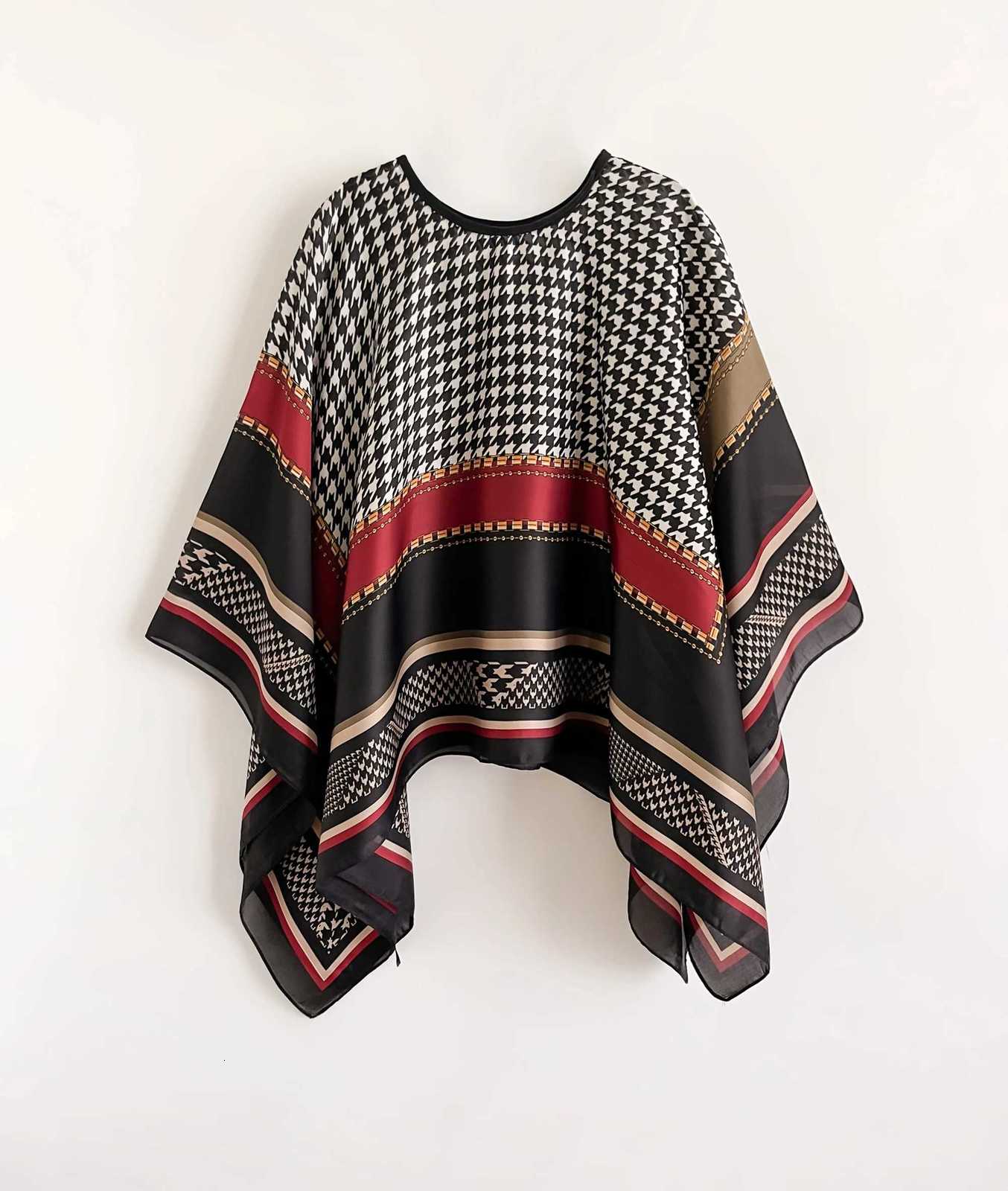 2025 New 110x110cm Luxury Brand Designer Plover Scarf Print Large Handkerchi Hijab Shawl Wen Band FoaW251021