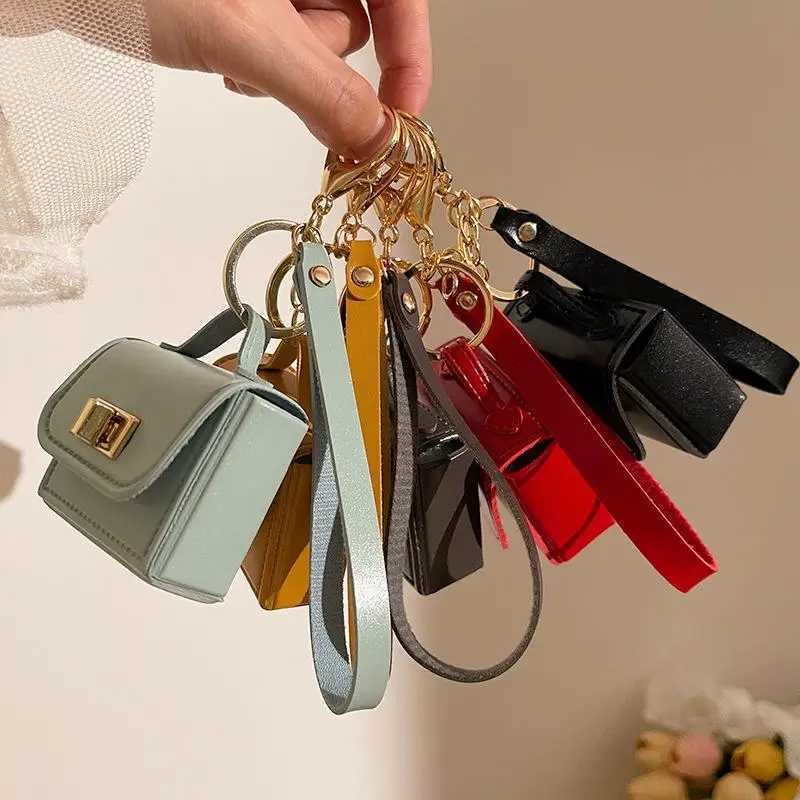 1pc Creative Mini Coin Bag Keychain Money Change Purse Fashion Versatile PU Leather Key Bags Earphone Storage Bag Pendant W251021