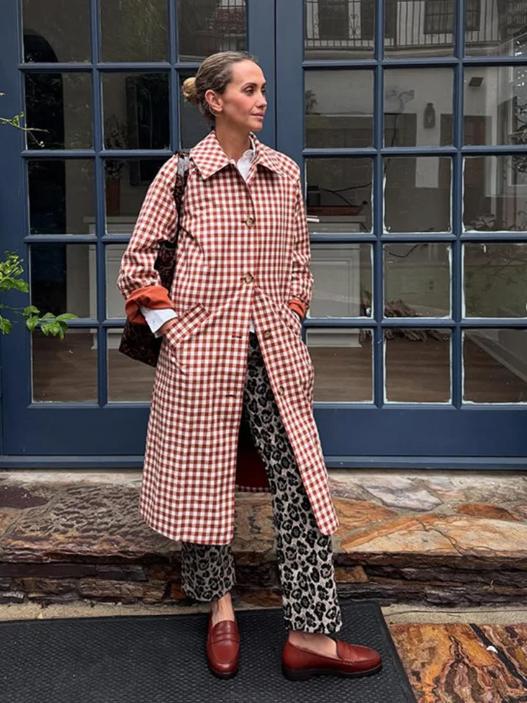 Women Checkered Long Trench Coats Full Sleeve Single Breasted Pockets Lapel Loose Maxi Coat 2025 Lady Autumn Daily Outerwear 251021
