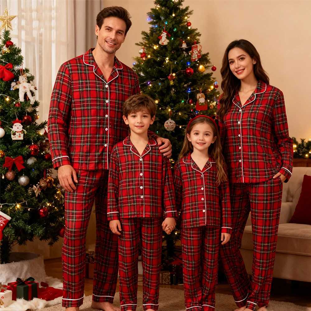 Family Christmas Pajamas Matching Sets Adult And Kids Xmas Red Plaid Button Shirts TopsPants Baby Romper Loungewear Pyjamas L251021THTF