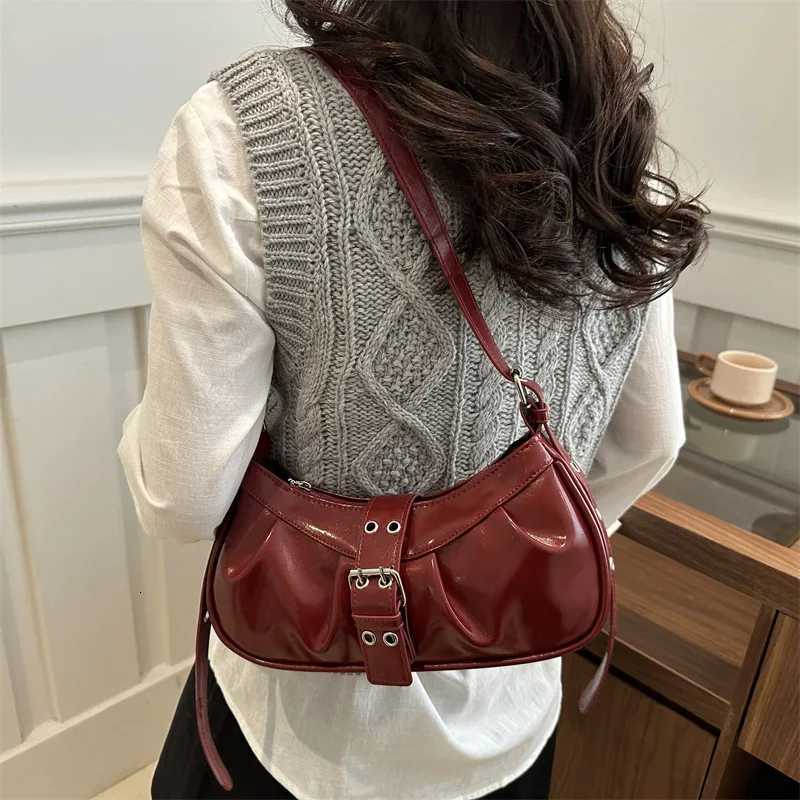 Retro Designer Buckle Armpit Bag Pu Leather Gothic Y2k Shoulder Bag Vintage Cross Body Spicy Girl Handbag Female Purses XJ251021