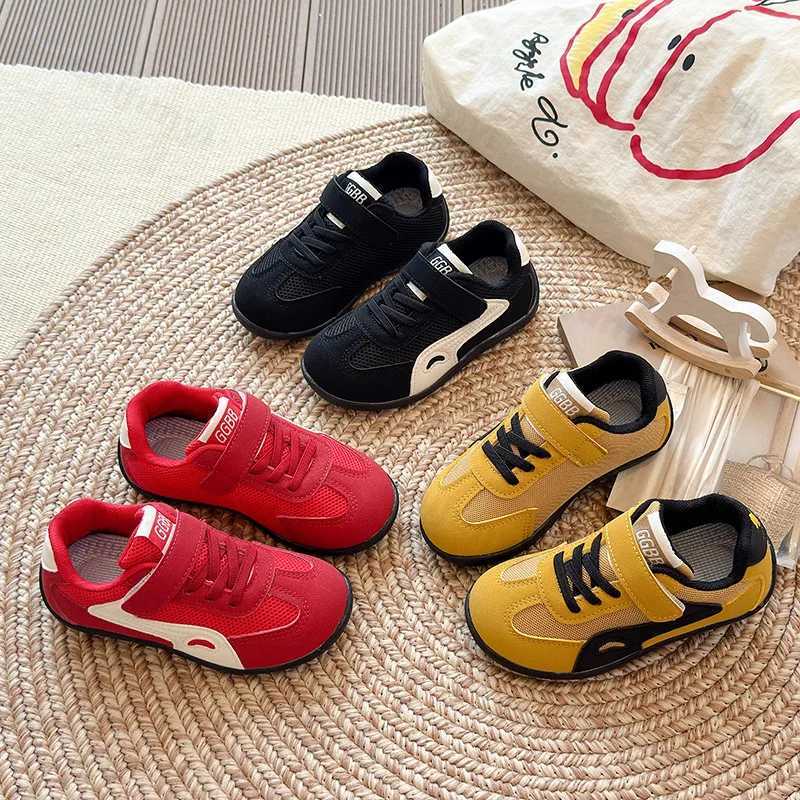 Childrens Casual Sports Shoes 2025 Autumn New Boys Girls Fashion Breathable Running Shoes Kids Outdoor Walking Shoes Sneakers W251021