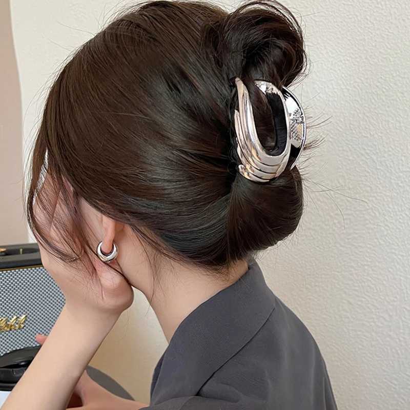 2023 Vintage Geometric Hair Clip Barrette Crab Korea Large Hair Claws Hairpins Hairgrip Headwear For Women Girl Hair AccessoriesW254021