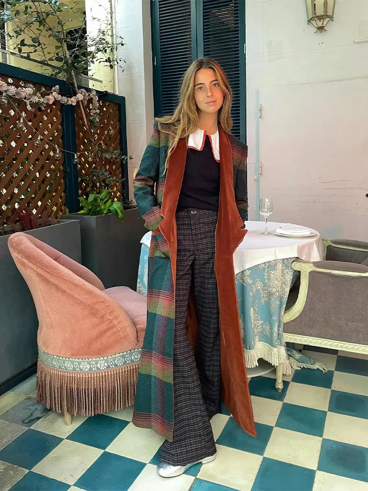 Velvet Collar Plaid Woolen Coat Wool Patchwork Trench Overcoat Retro Straight Tube Contrast Color Cardigan Outwear Spring Autumn 251013