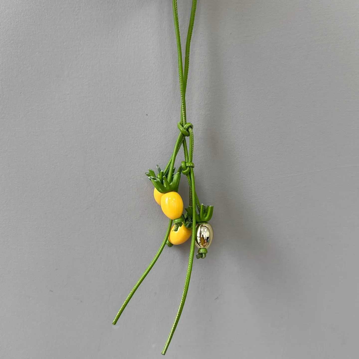 Lavender Leather Bag Charm Tomato Purple Flower Keychain Bag Pendant Luxury Decoration High Quality Girl Gift Bag Accessories J251121