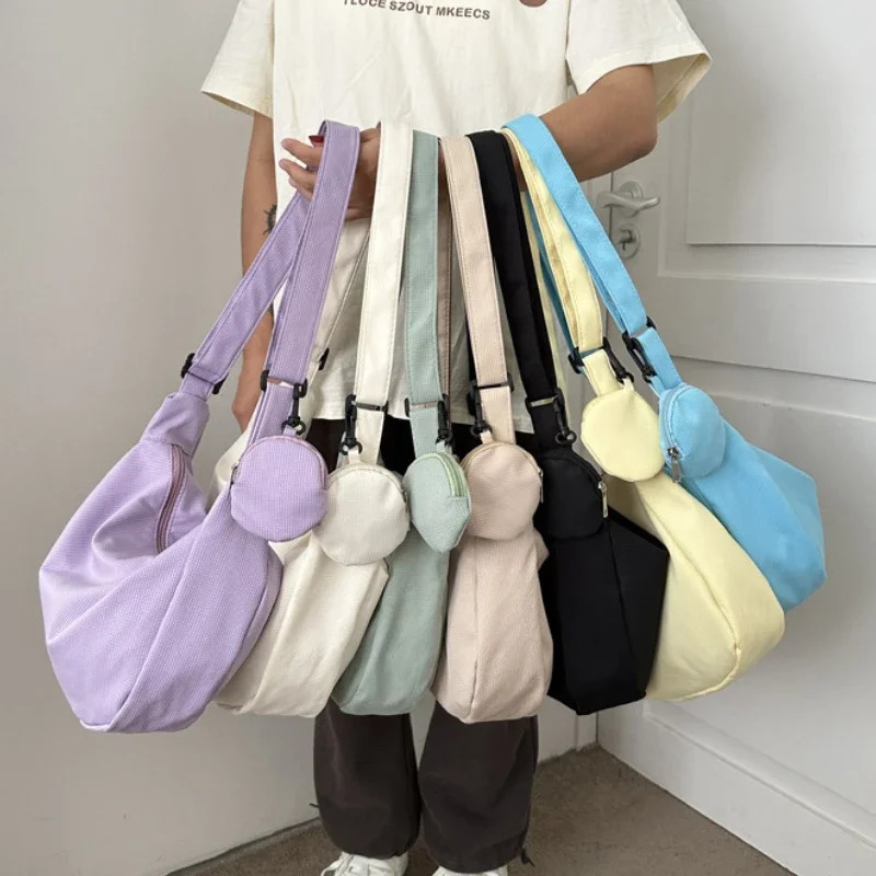 Womens Canvas Shoulder Bag Large Capacity Crossbody Chest Bag Casual Half Moon Belt Messenger Bags Student Commute Dumpling Bag 251021