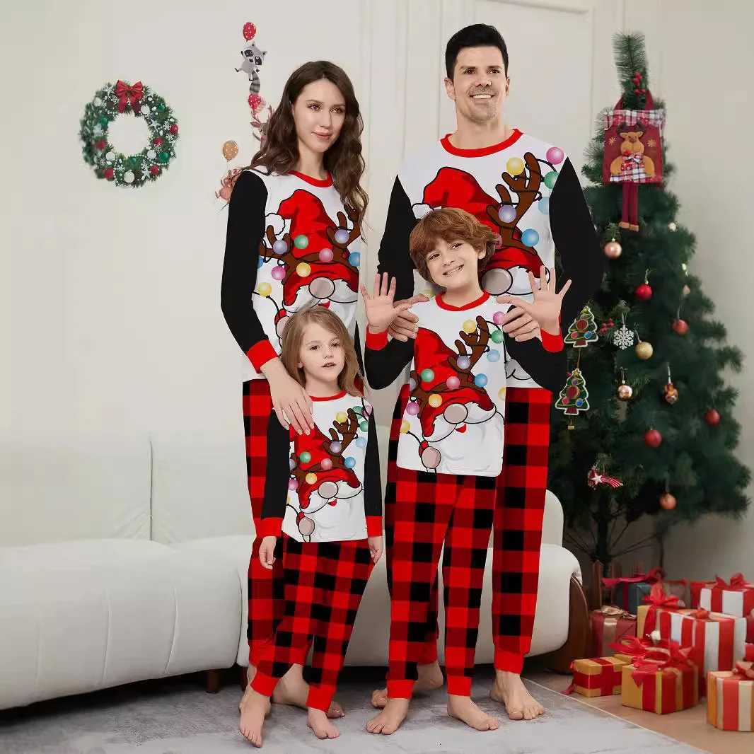 European and American family Christmas parentchild clothing 2025 new autumn and winter cartoon roundneck family vacation set L251021KCGG