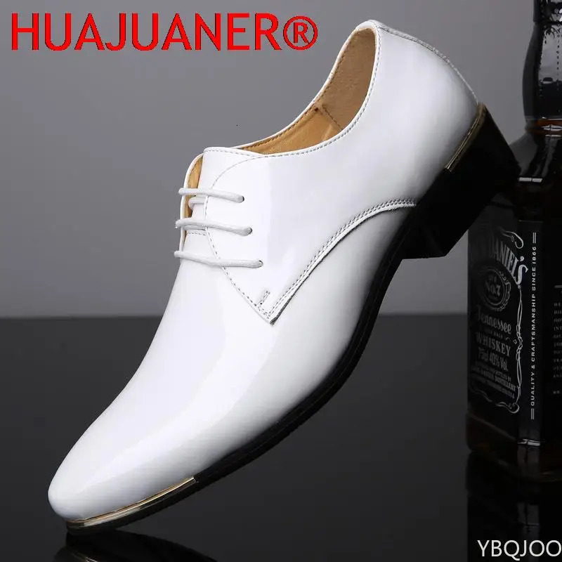 2025 ly Mens Quality Patent Leather Shoes White Wedding Shoes Size 3848 Black Leather Soft Man Dress Shoes 251021