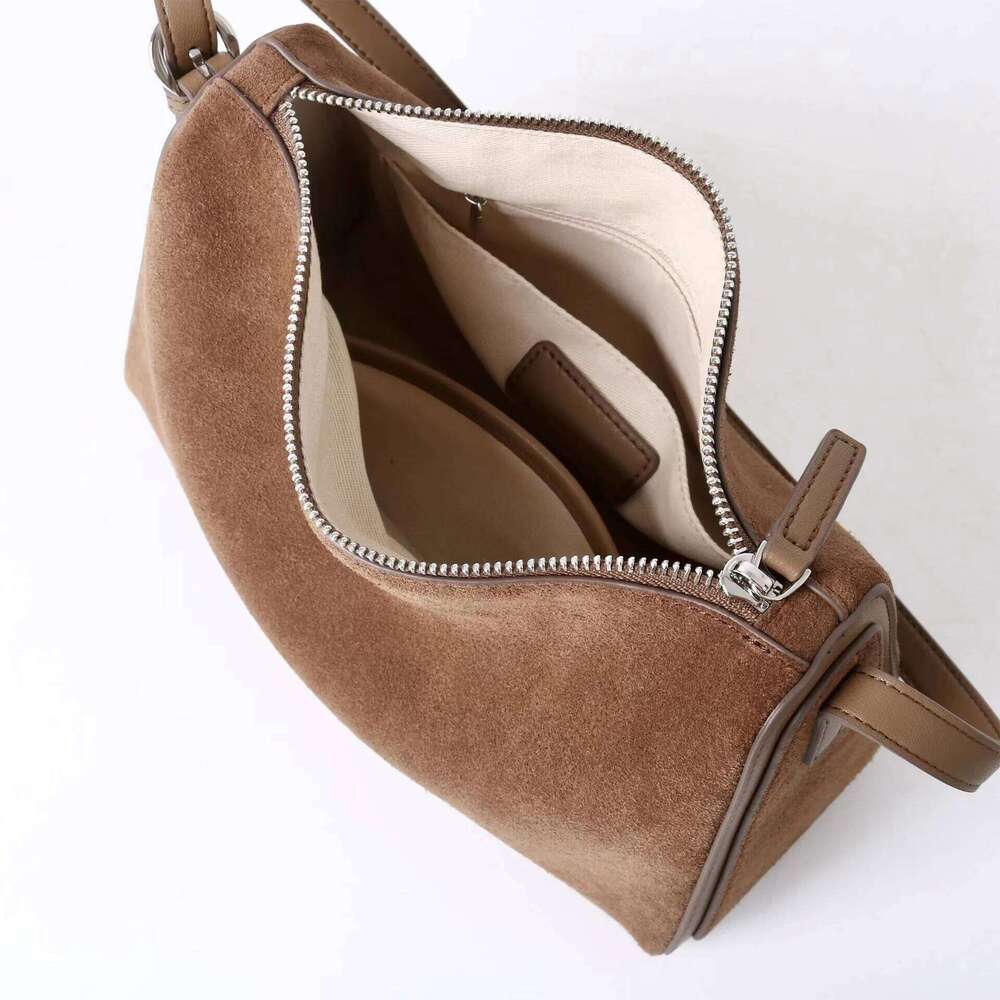 Suede Frosted Cowhide Underarm New Niche Design Soft Vintage Handbag Fashion Ladies One-Shoulder Crossbody Bag 251021