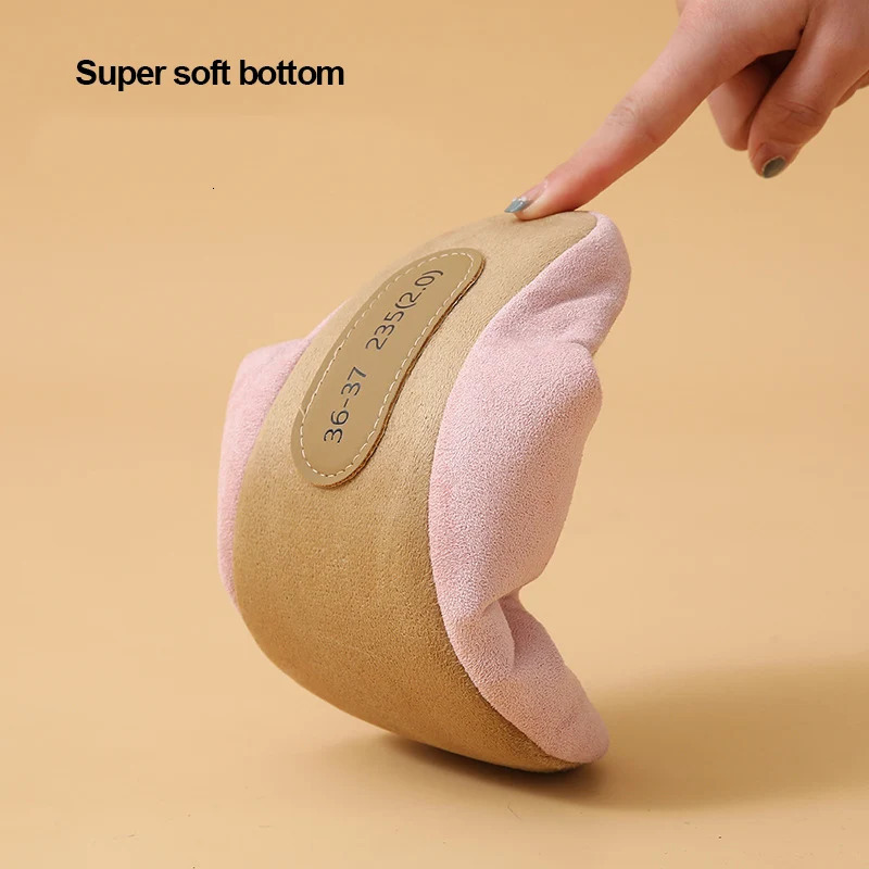 Unisex Japanese Style Mute Indoor Slippers Lightweight Super Soft Home Cotton Shoes Woman Autumn Winter Comfort House Slippers 251021