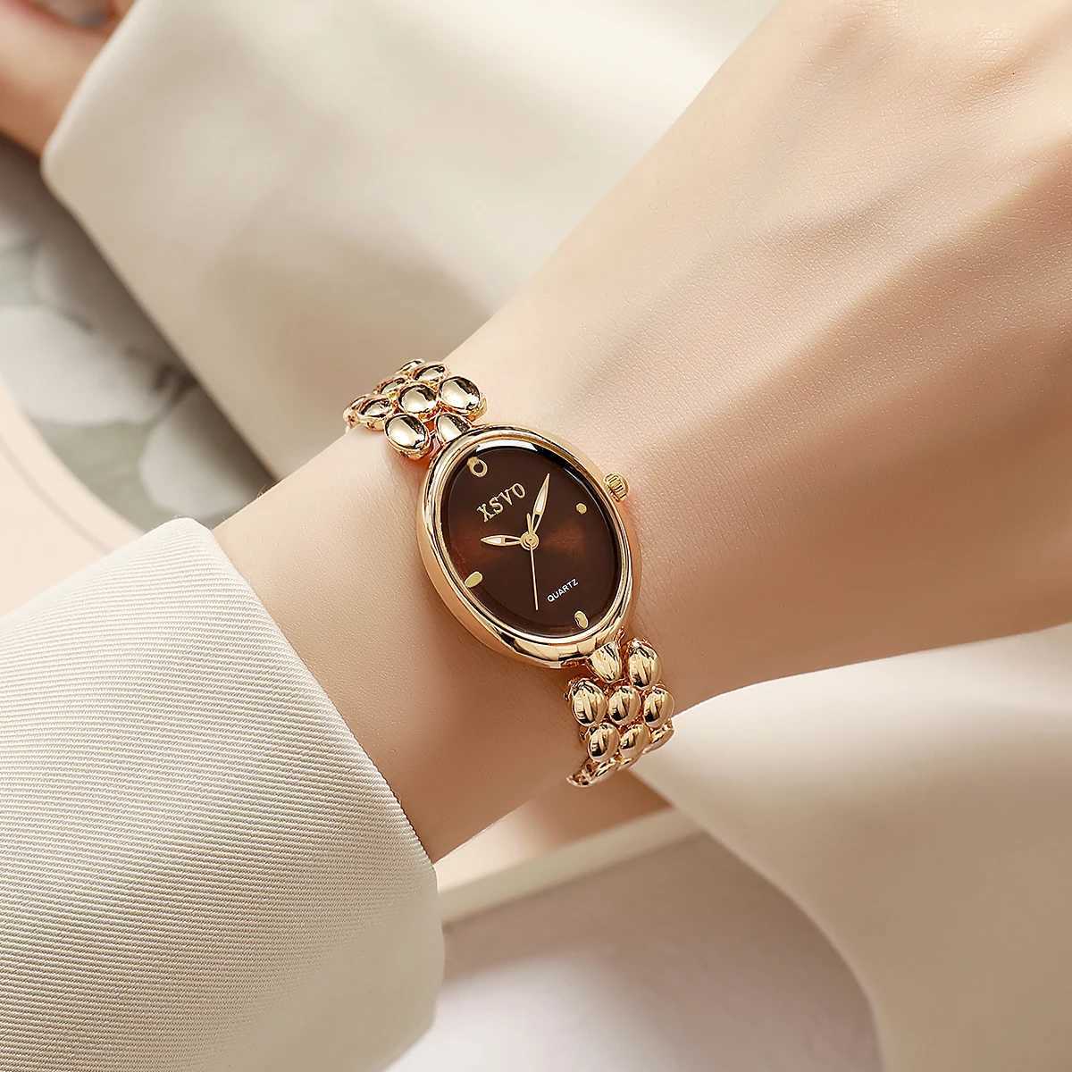 New hot selling light luxury vintage niche bracelet highend and minimalist womens quartzXJ251021