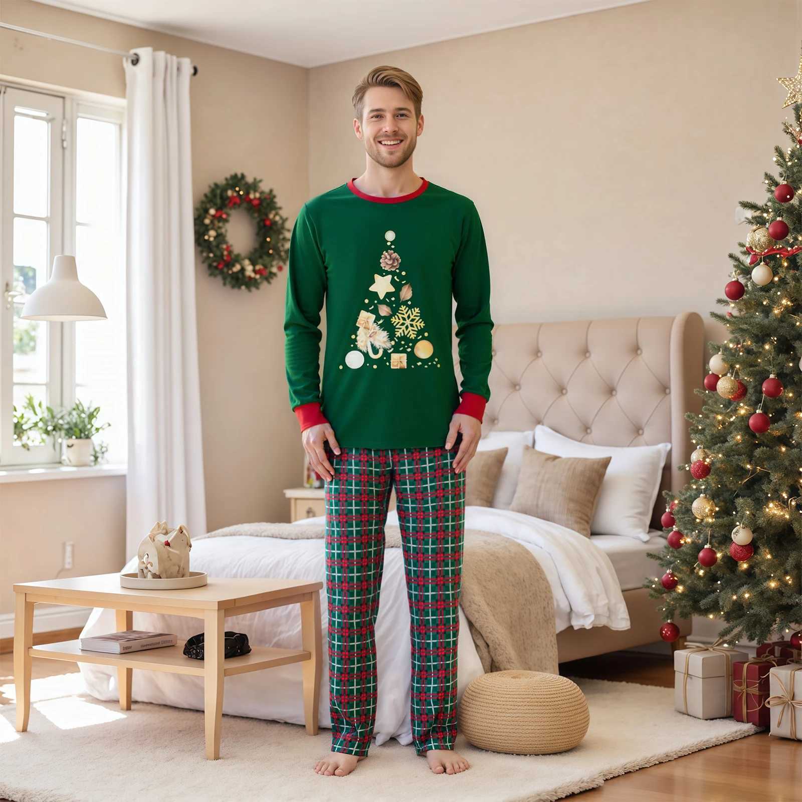 Family Matching Christmas Pajamas Baby RomperDog ClothesStar Snowflake Ball Print Tops and Pants Sleepwear Xmas Look Outfits L251021E2LS