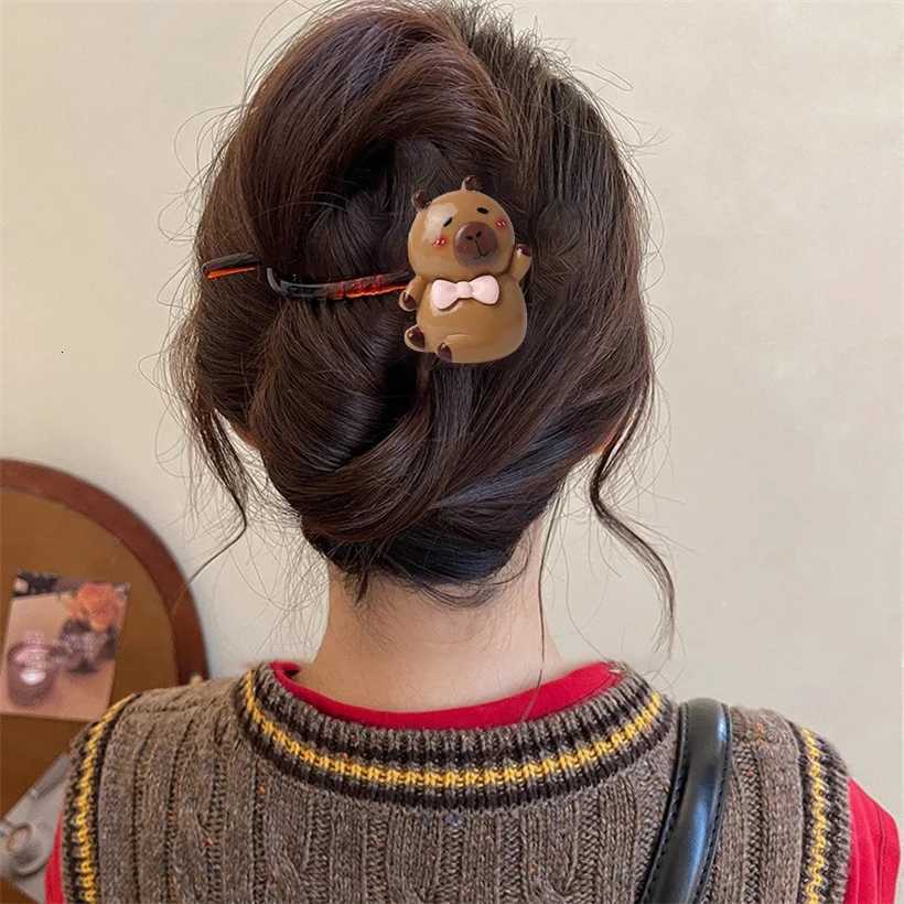 Cartoon Cute Kapibala Hairpin Hair Clips Crab Twist Fashion Lovely Capybara Hair Claw Hairgrip Hair Accessories Headwear GiftsW254021