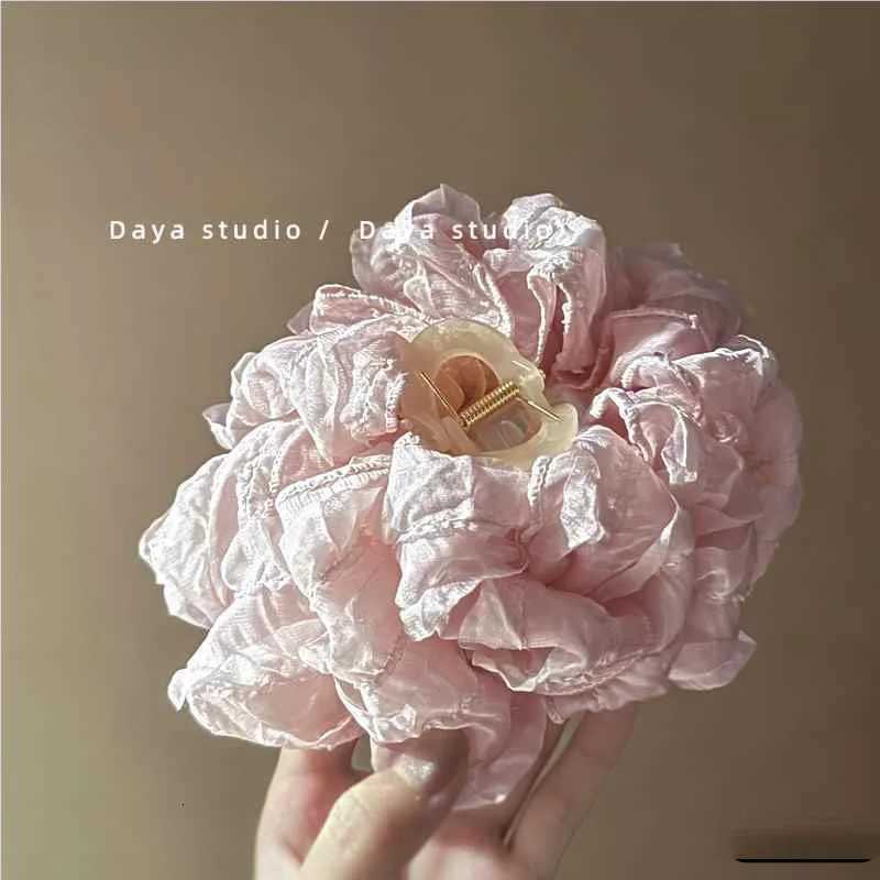 Elegant Fabric Large Bubble Hair Clip for Womans Sense of luxury Ponytail Shark Clip Fashion Girl Hair Clamp Hair AccessoriW254021