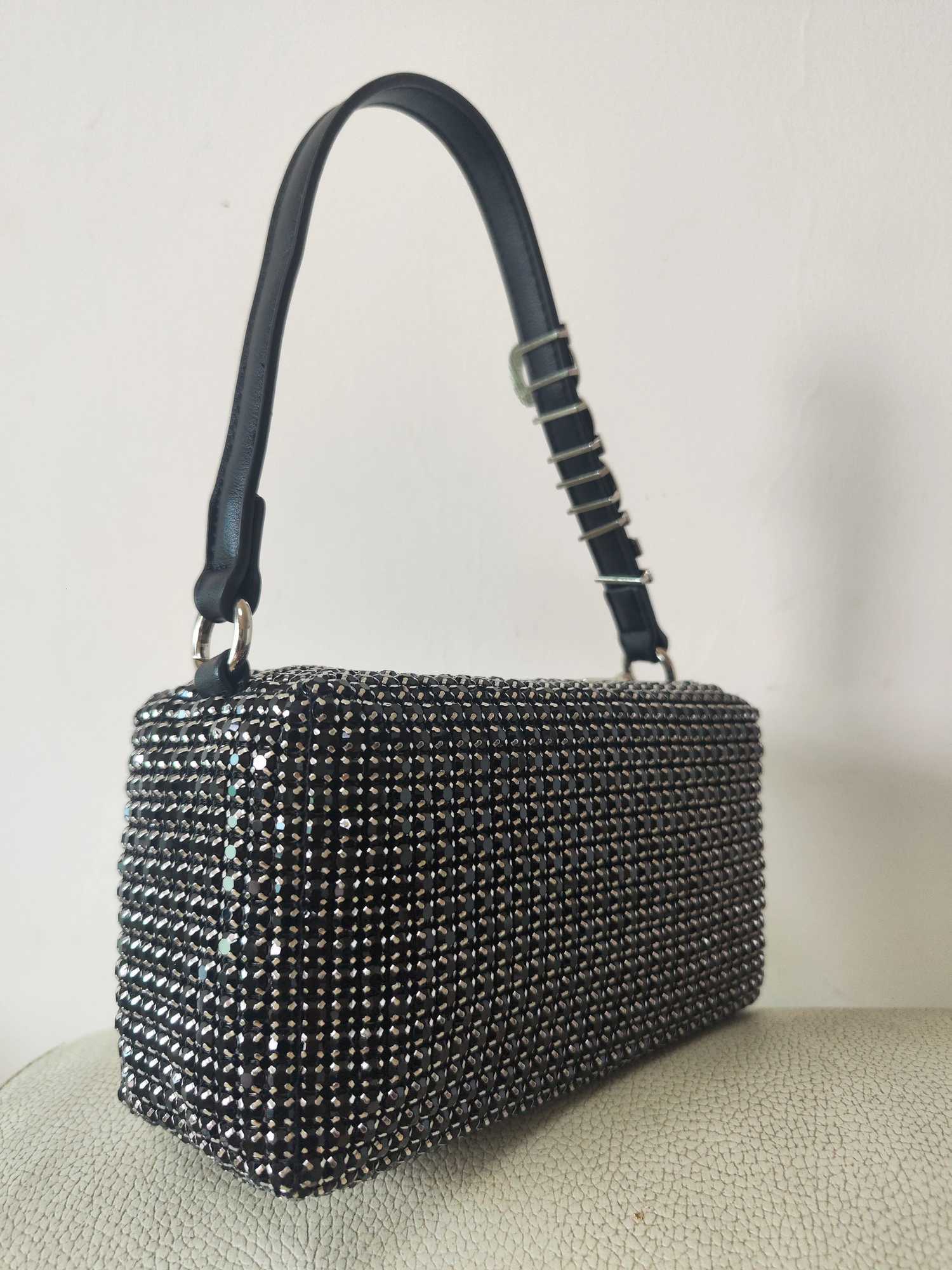 Fashion Pearl Rhinestone Womens Bag Shiny Full Of Diamonds Crossbody Handheld Underarm Bag Sacs Marques Luxes Wallets For WomanXJ251021