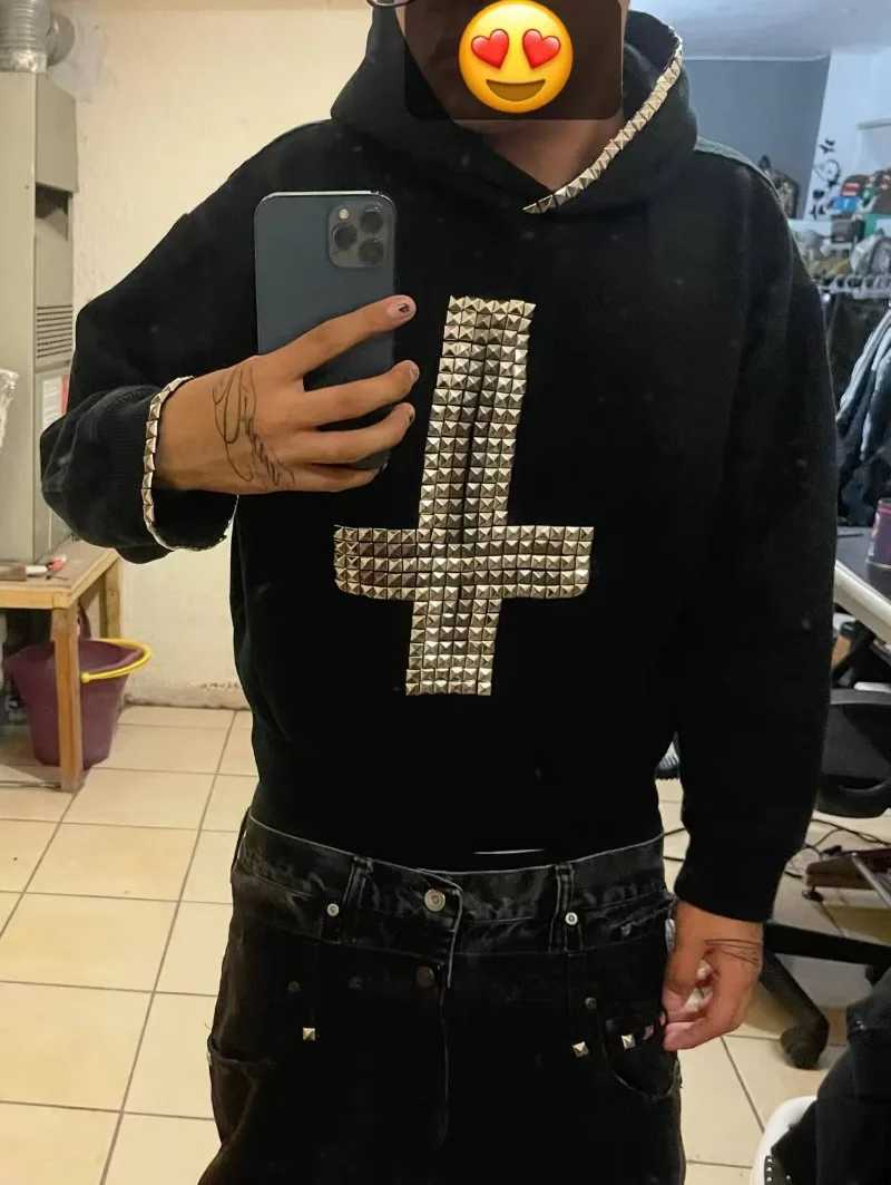 European and American fashion Stud gothic Harajuku men hoodie Y2K new Cross top personality pullover oversized Casual sportswear W251021