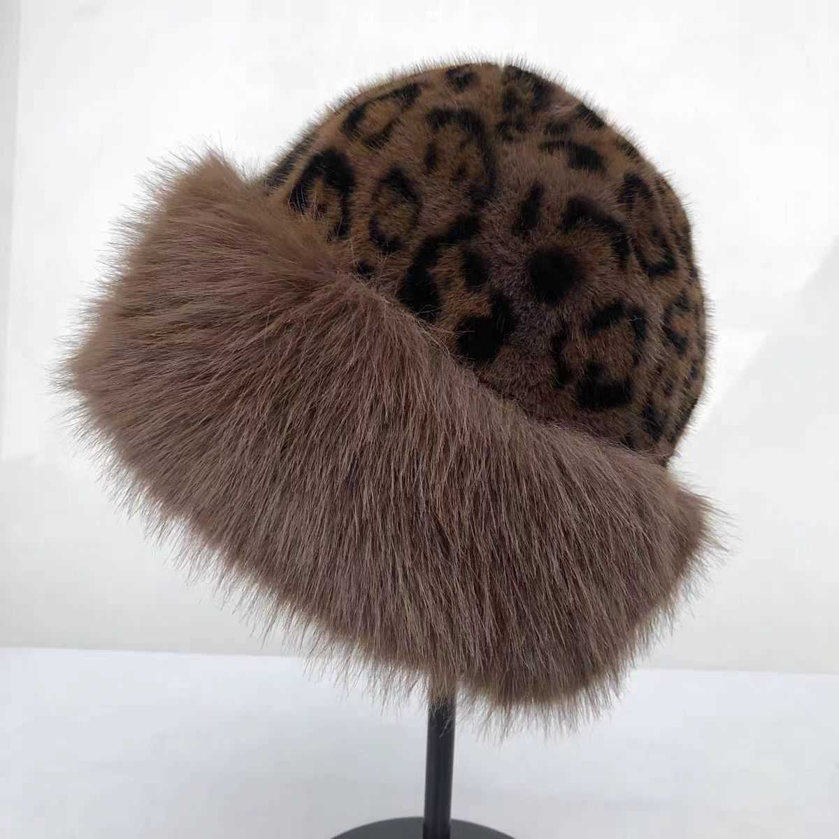 2024 Leopard Print Plush Fisherman Hat Hat for Women Autumn Winter Thickened Warm Ear Protection Imitation Mink Fur H251020