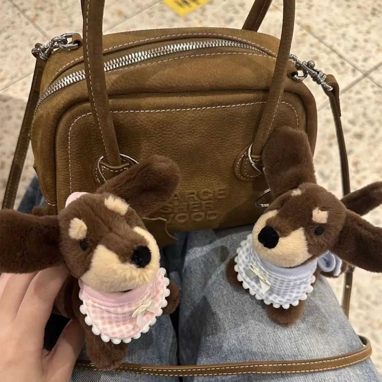 Cartoon Plush Dachshund Keychains For Women Y2k Bag Pendant Couple Car Key Chains Jewelry Gift Decoration Accessories W251021