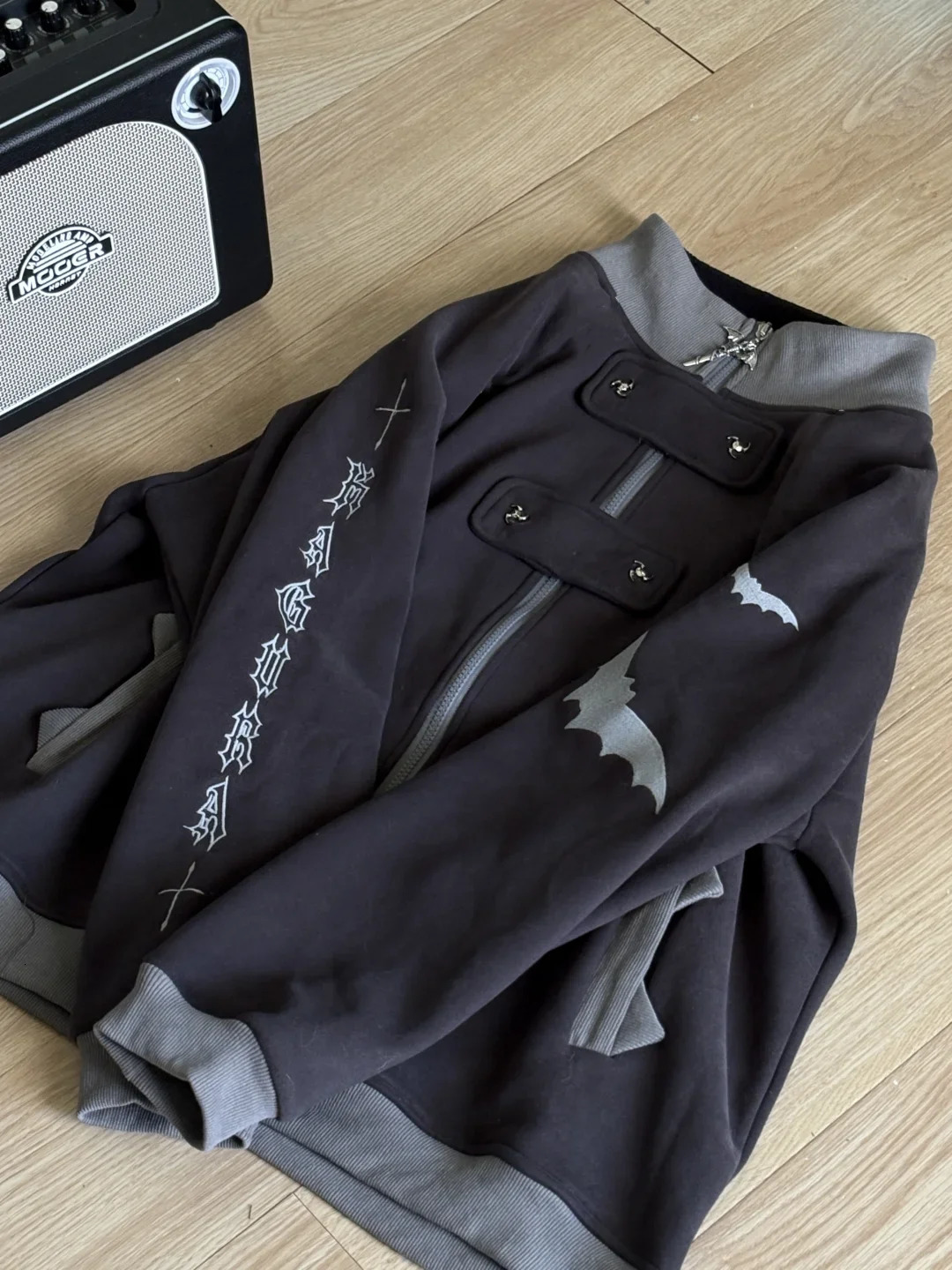 Japanese Subculture Bat Print Stand Collar Loose Sweatshirt Plush Liner Thickened Winter Clothes Women Zip Up Coat Y2k Top 251017