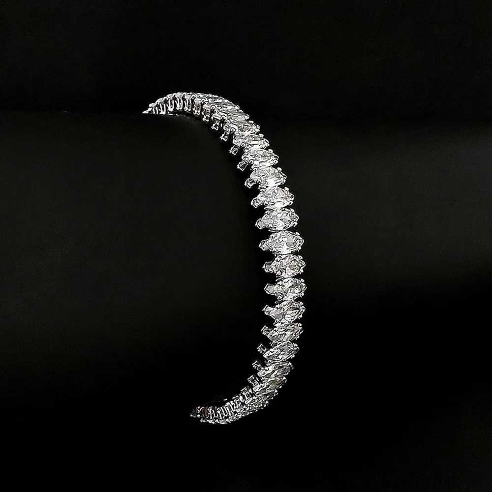 Moonso Arrival Unique Design White Green Color Marquise Bracelet Bangle for Women Valentines Day Gift Jewelry S8250 J251021