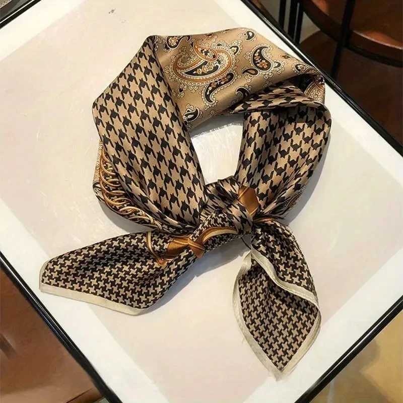 Luxury Paisy Houndstooth Printed Square Scarf Coffee Color Thin Smooth Neck Scarf Vintage Sty Sunscreen scarf For WenW251021