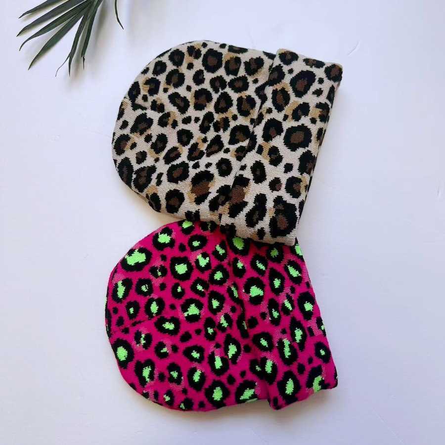 Fashion Winter Leopard Print Jacquard Knitted Hat Brimless Warm Cold Hat Fleece Lined Thick Versatile Knit Hat H251020
