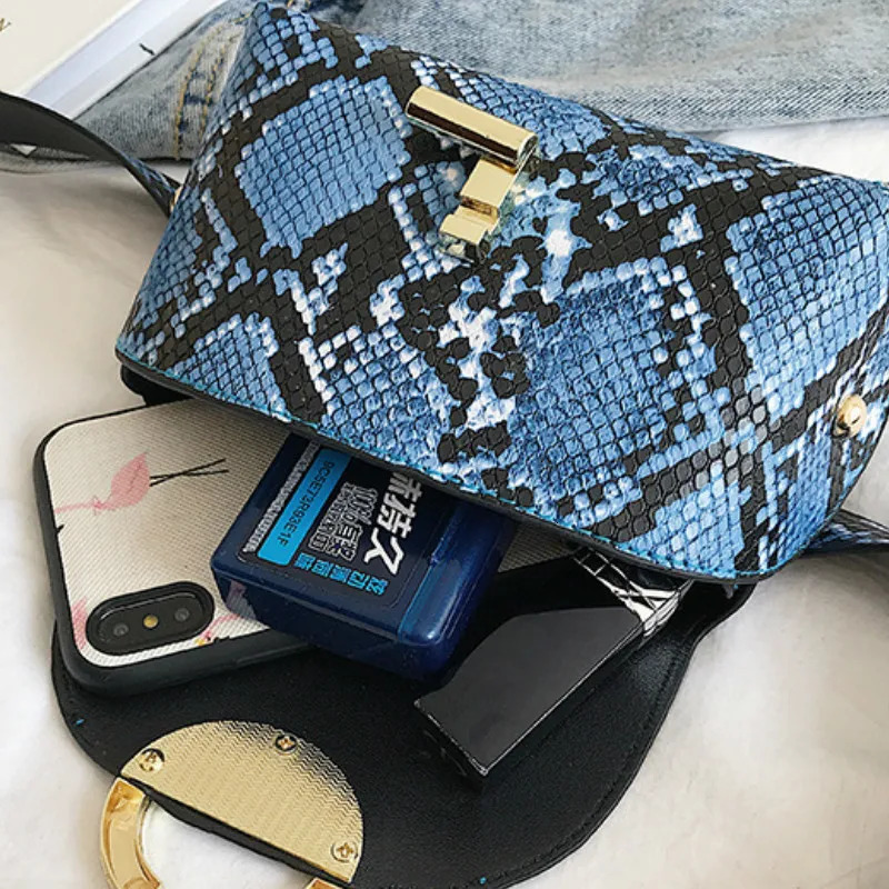Fashion Snake Print Belt Bag Women Serpentine PU Leather Waist Bags Female Fanny Pack Mobile Phone Bag Waist Packs 251021