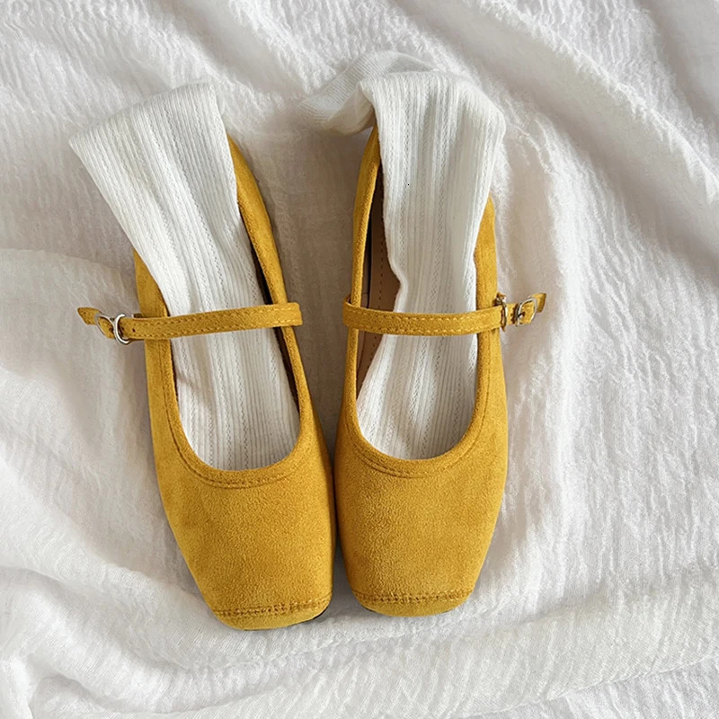 2025 Women Flat Fashion Velvet Ladies Eelgangt Mary Jane Shoes Square Toe Shallow Slip On Ballerinas Shoes Soft Ballet 251021