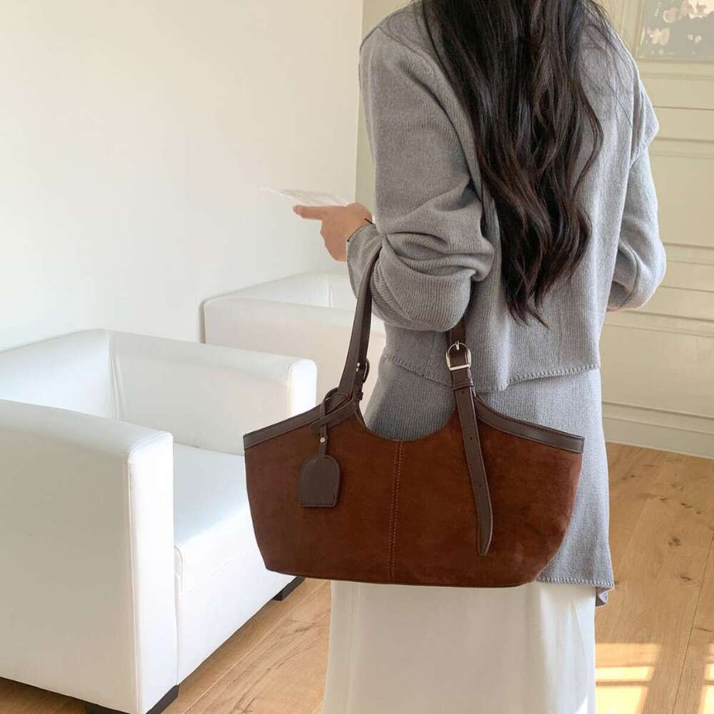 Autumn Winter Suede Creative PU Stitching Design Vegetable Basket Tote Large Capacity New Commuter Shoulder Bag For Women B5