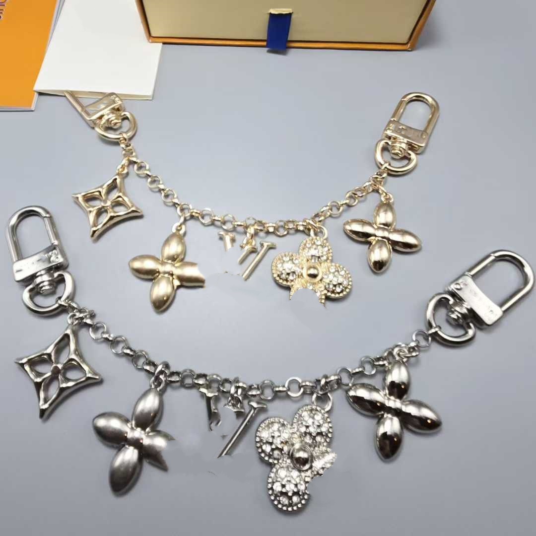 designer keychain V letters charms women bag chain llavero Buckle jewelry bagchain Keyring Christmas charm fashion