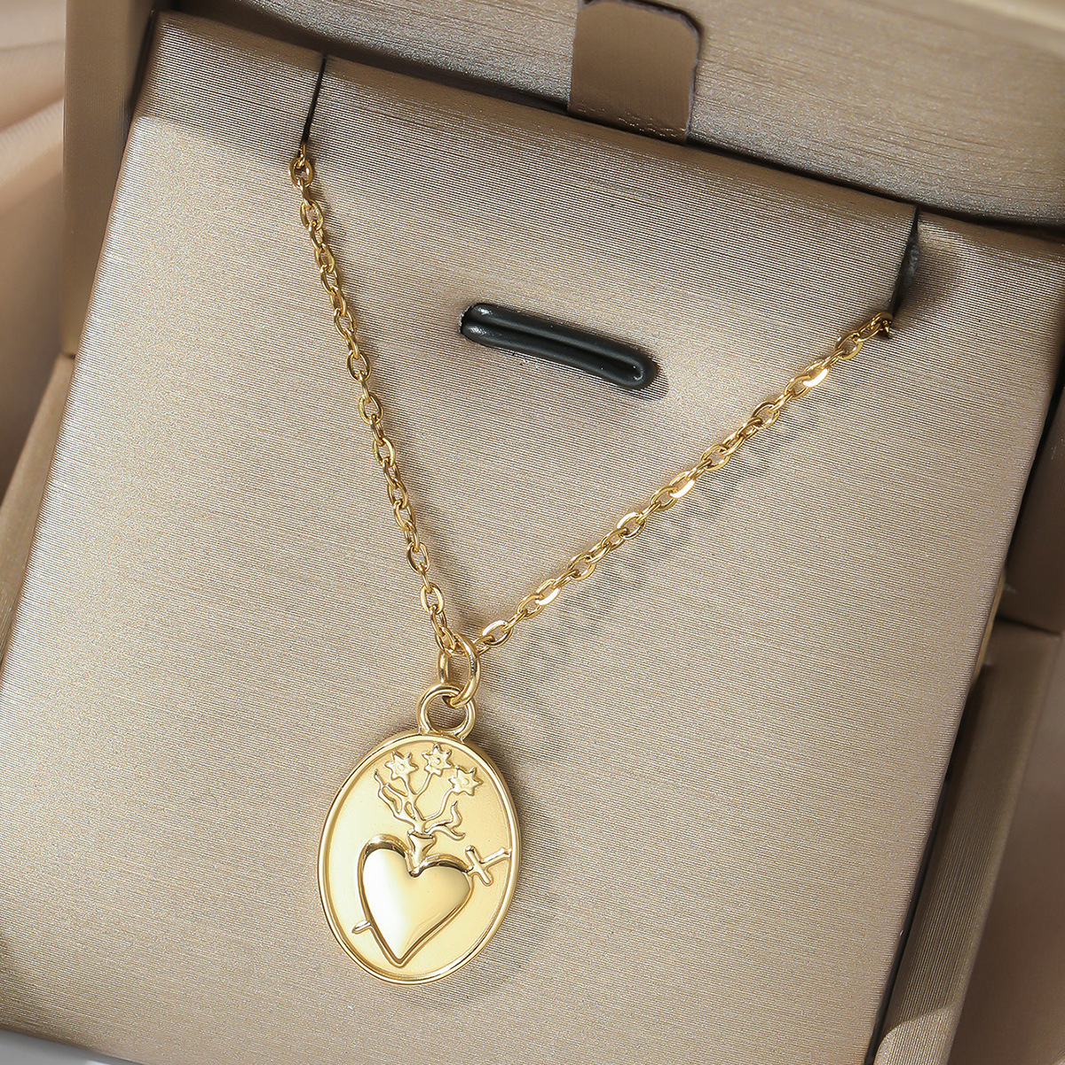 Necklace for women heart double-layer design fashionable and sweet temperament stainless steel necklace designer necklace free shipping