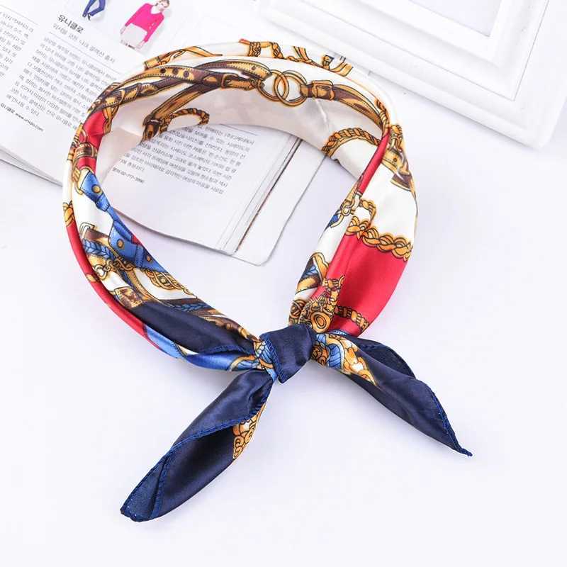 Fashion etiquette 5050cm High Quality Scarf Wen Small Soft Squares Decorative Scarf Stripe Print Kerchi Neck WrapW251021